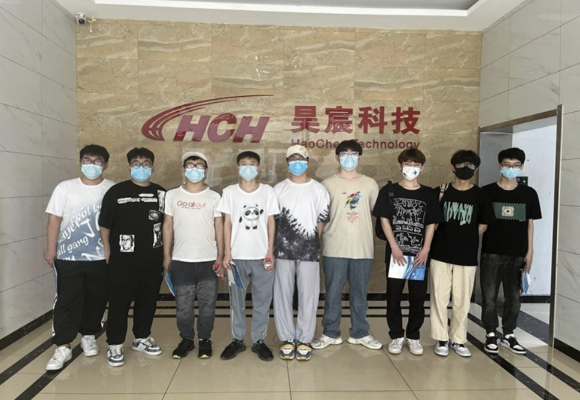 访企拓岗，强化校企合作