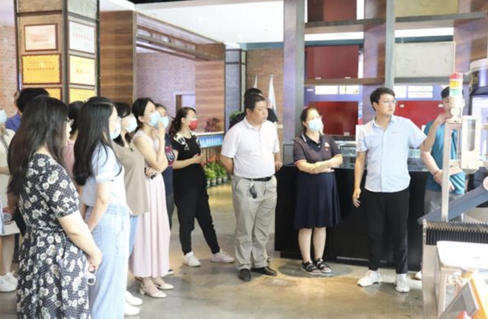 天津市电子信息技师学院