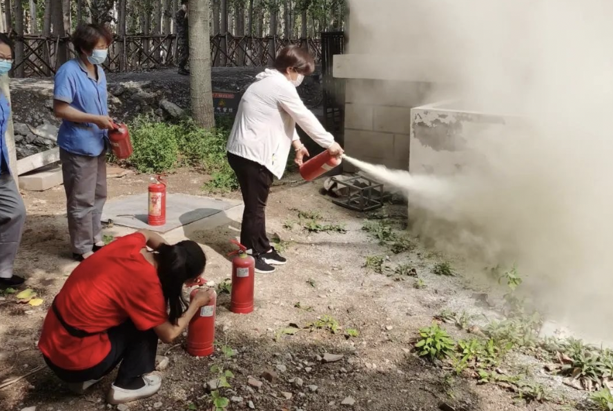 天津市电子信息技师学院