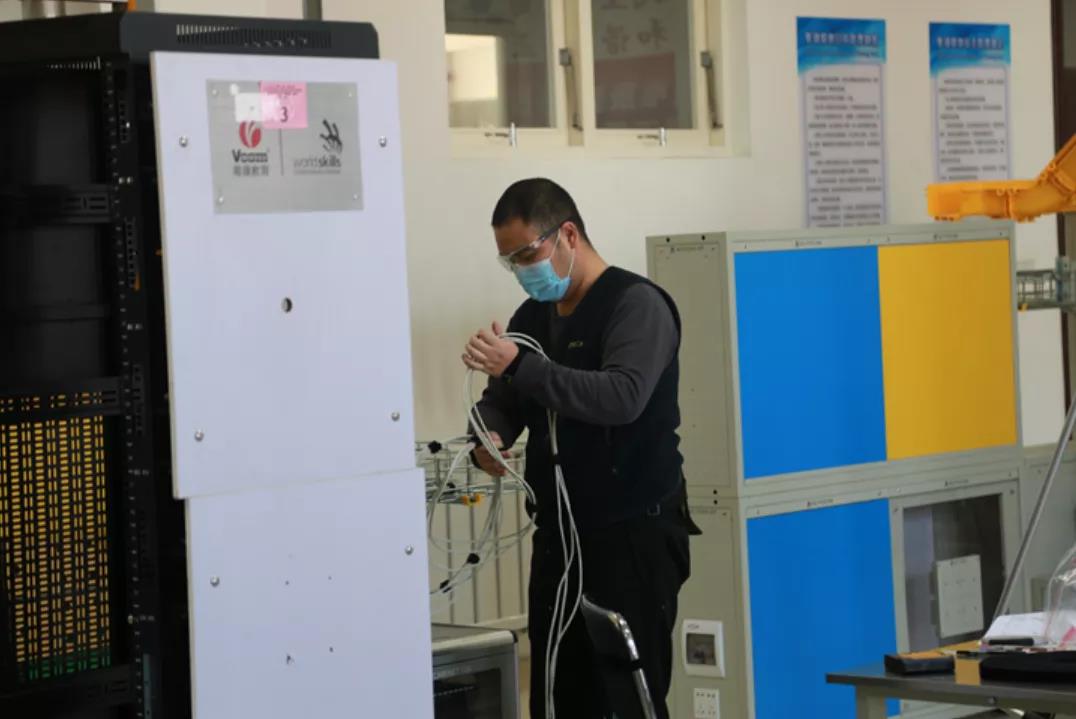 天津市电子信息技师学院