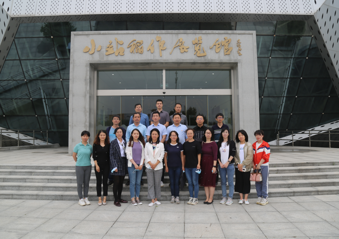 天津市电子信息技师学院