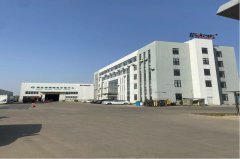 主动发挥职能作用，积极开拓就业市场