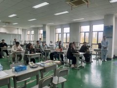 关爱教师 从心出发